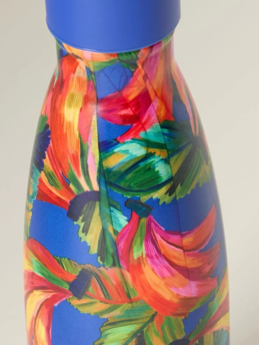 Farm Rio 17 oz Water Bottle in Blue Floral Print. Brand new!